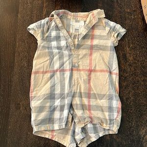 Burberry romper